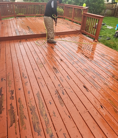 Deck pressure washing services in Fishers, IN