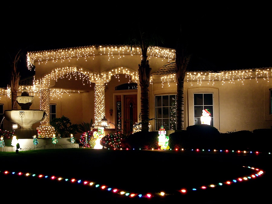 Holiday lighting