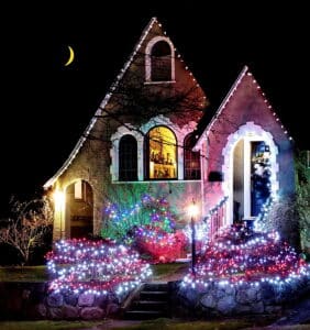 Big Holiday Style for Small Yards and Lots